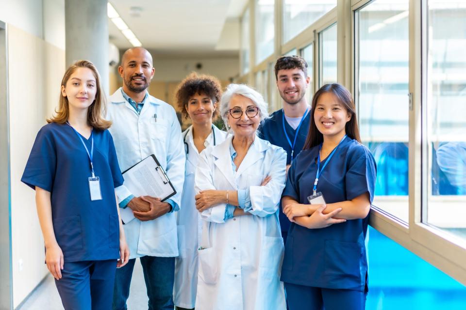 Photo of a group of health care professionals.